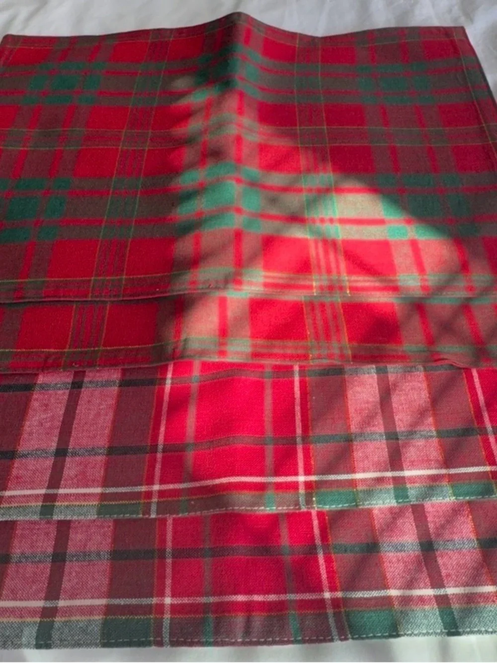 Red Plaid Home Bedding Napkins - Classic Tartan Design